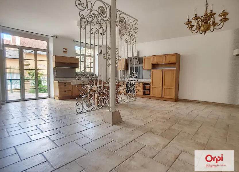 House Rue de la Poterie in Montluçon