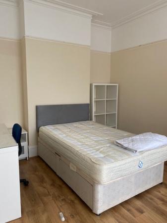 Flat Edmund Road in Portsmouth