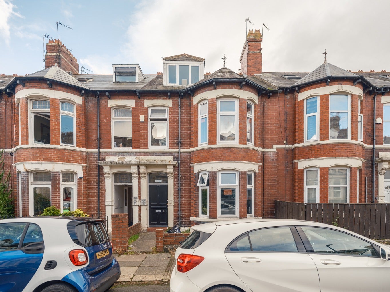 Flat Devonshire Place in Newcastle upon Tyne