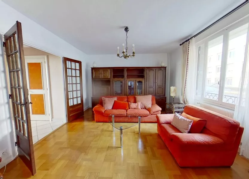 Flat Rue Sully in Lyon