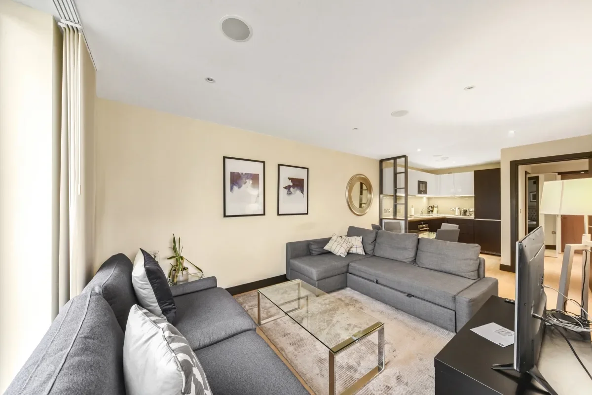 Flat Lancaster Street in Greater London