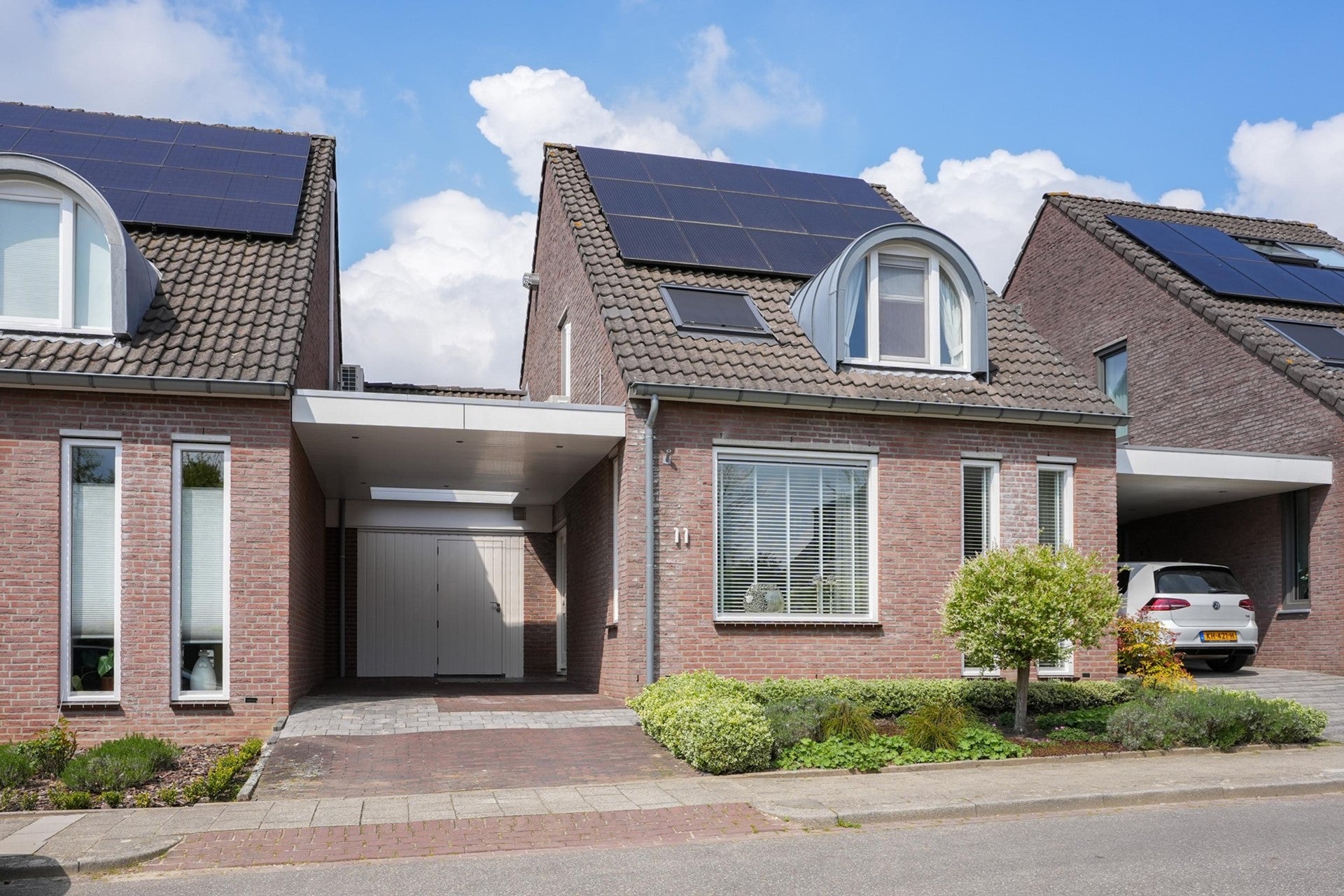 Huis Burg. van Rijckevorselstraat 11 in Gulpen
