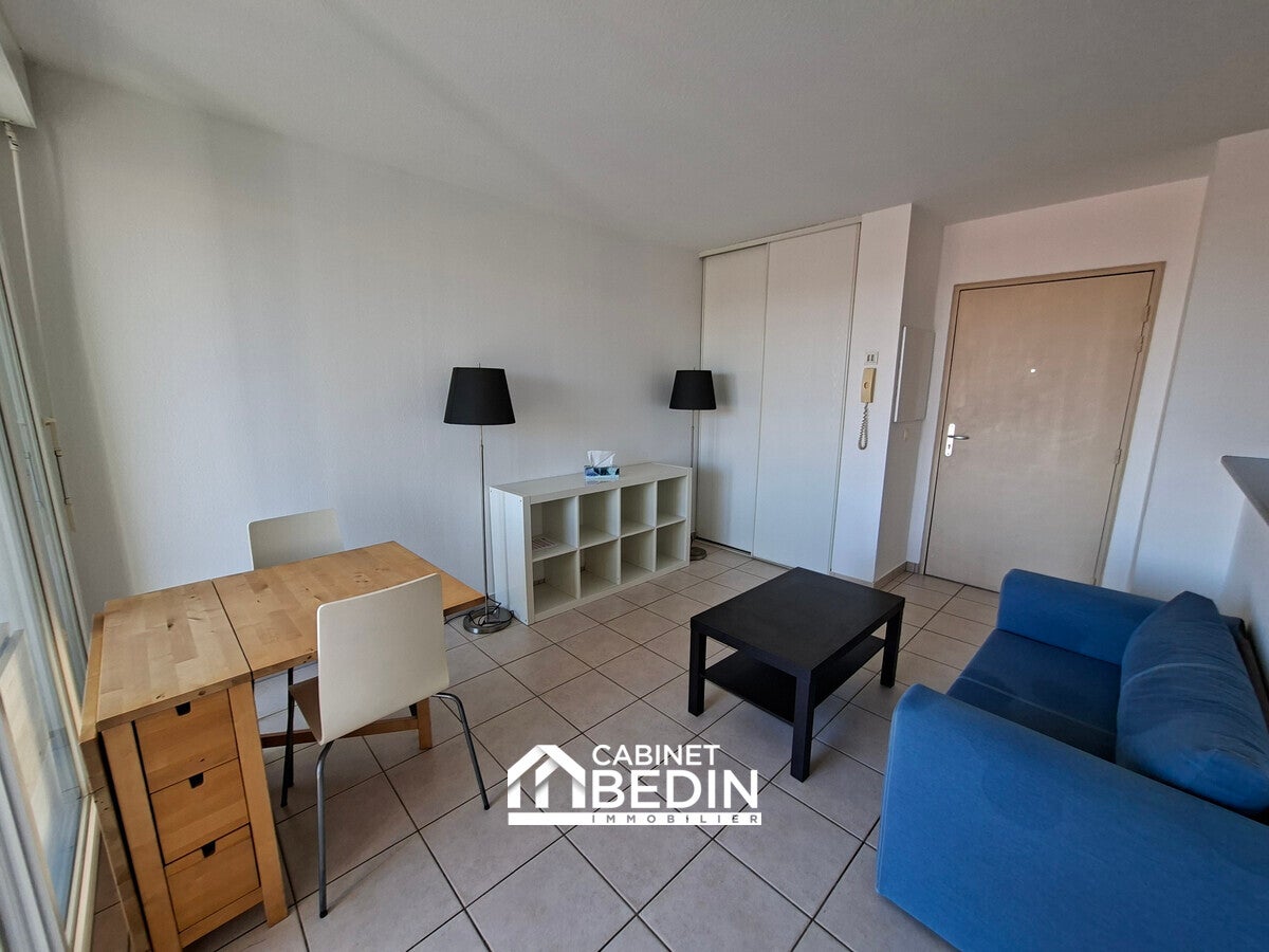 Appartement Rue de Tresses à Bordeaux