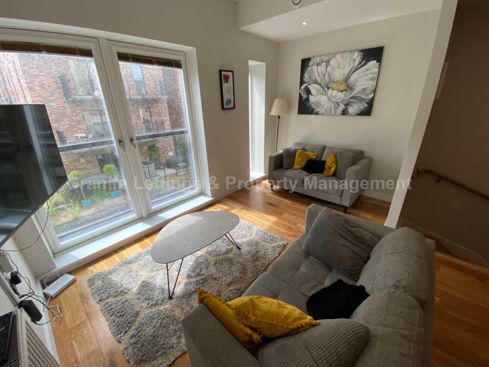 Flat Spindle Mews in Manchester