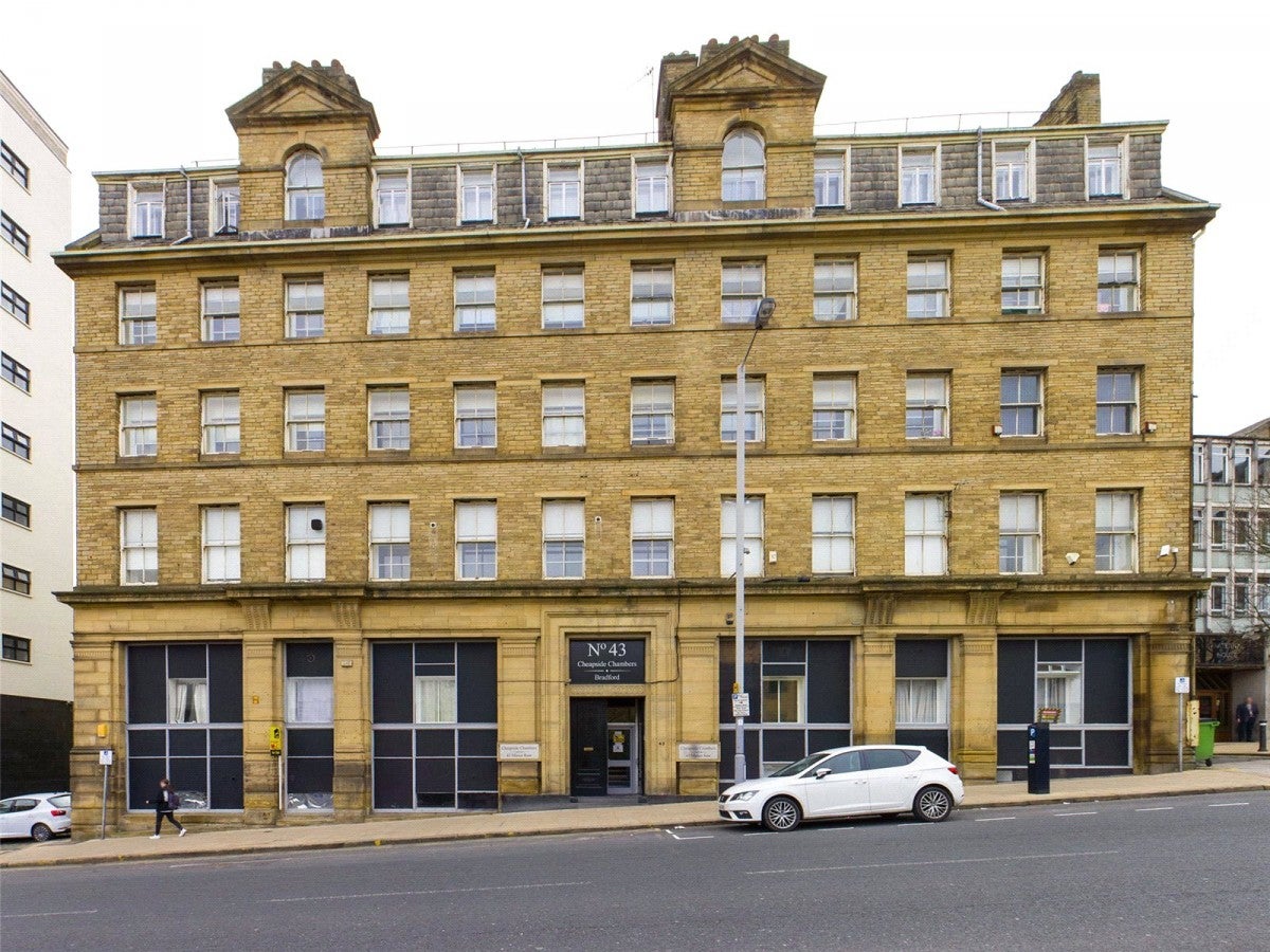 Flat Dale Street in Bradford