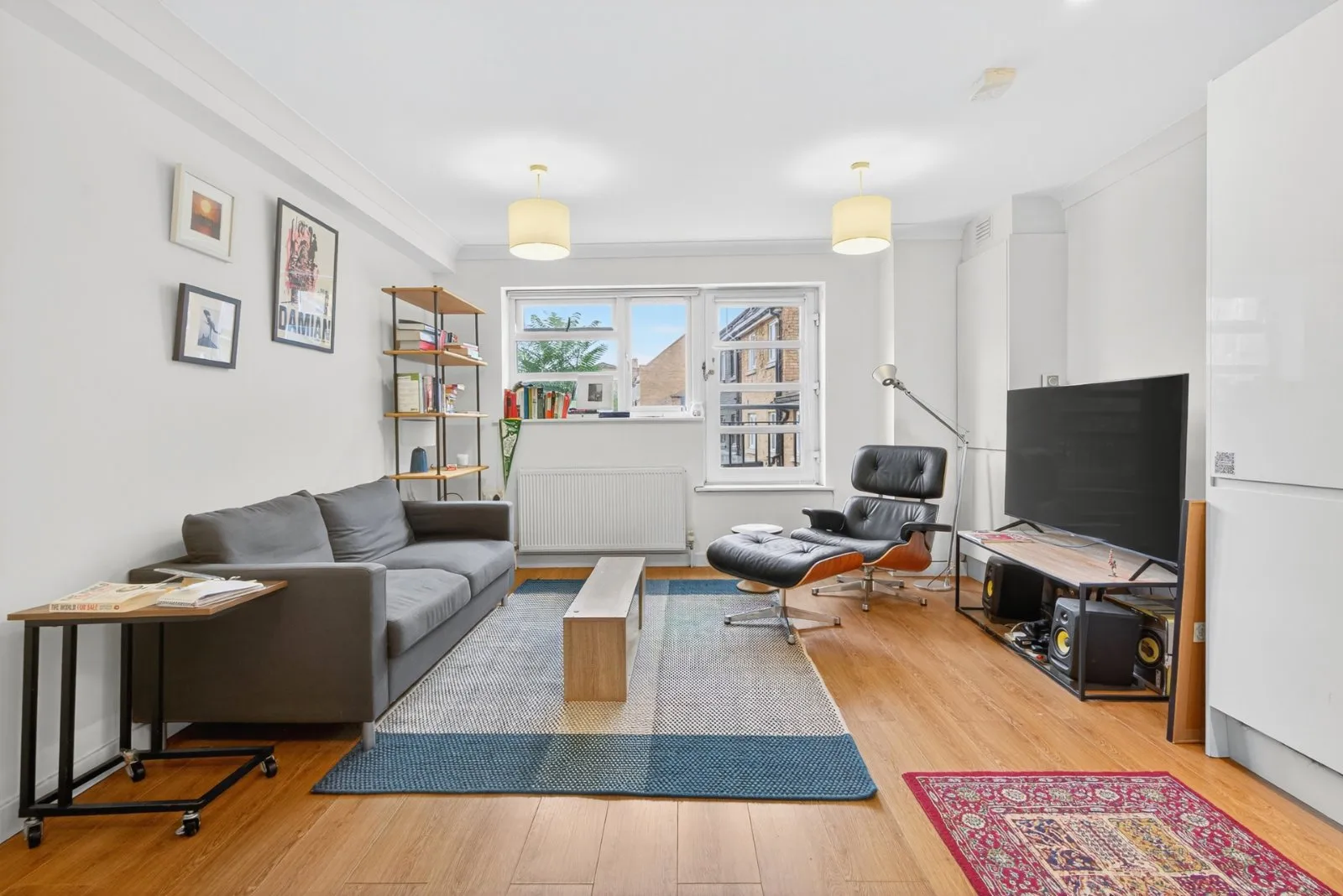 Flat Vallance Road in Greater London