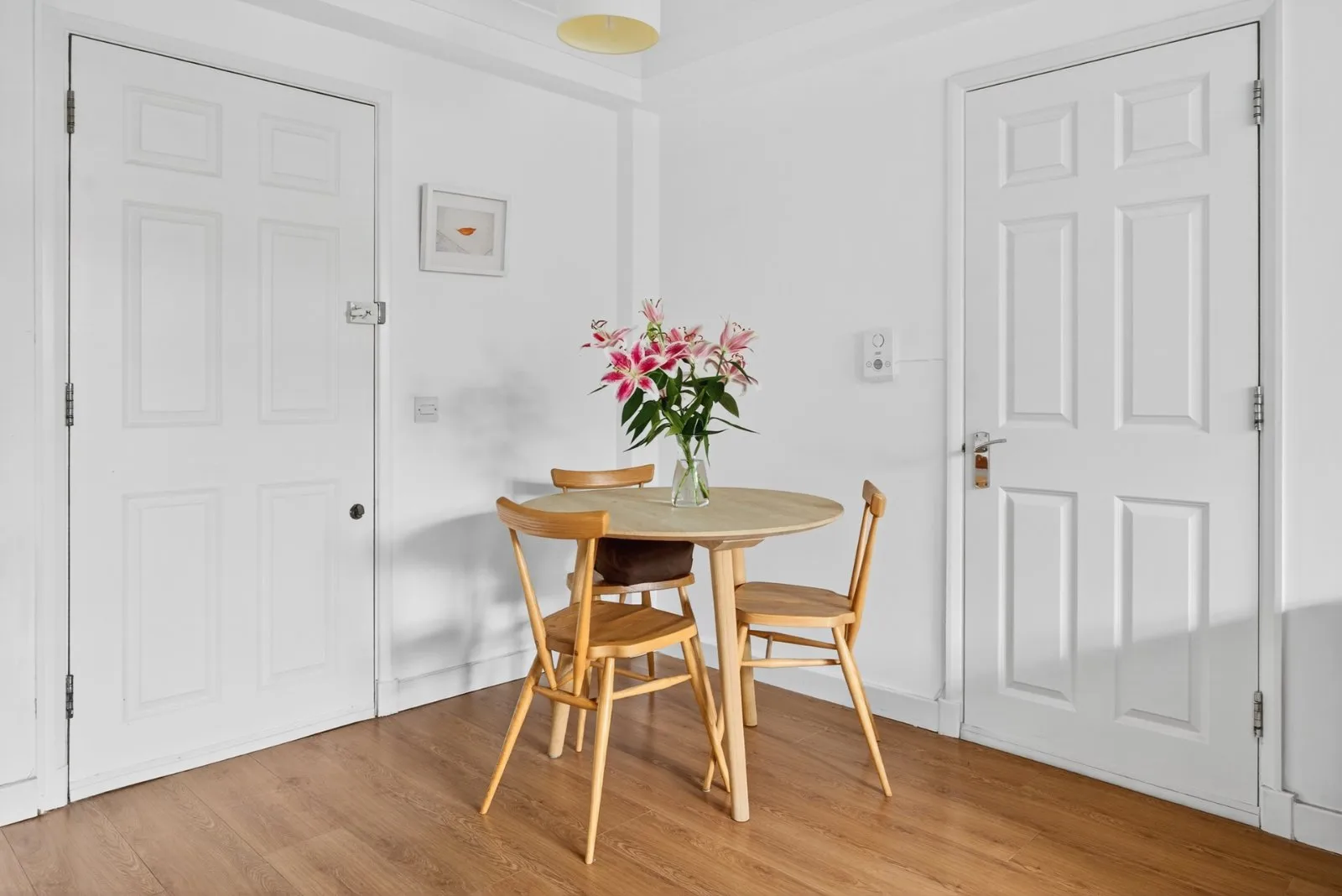 Flat Vallance Road in Greater London
