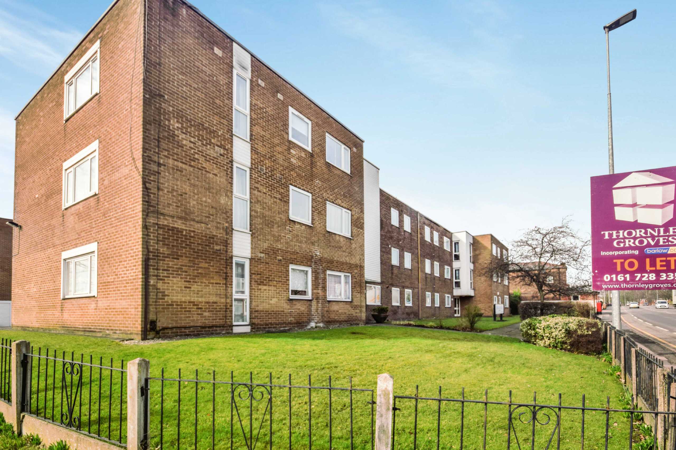 Flat Bolton Road in Salford