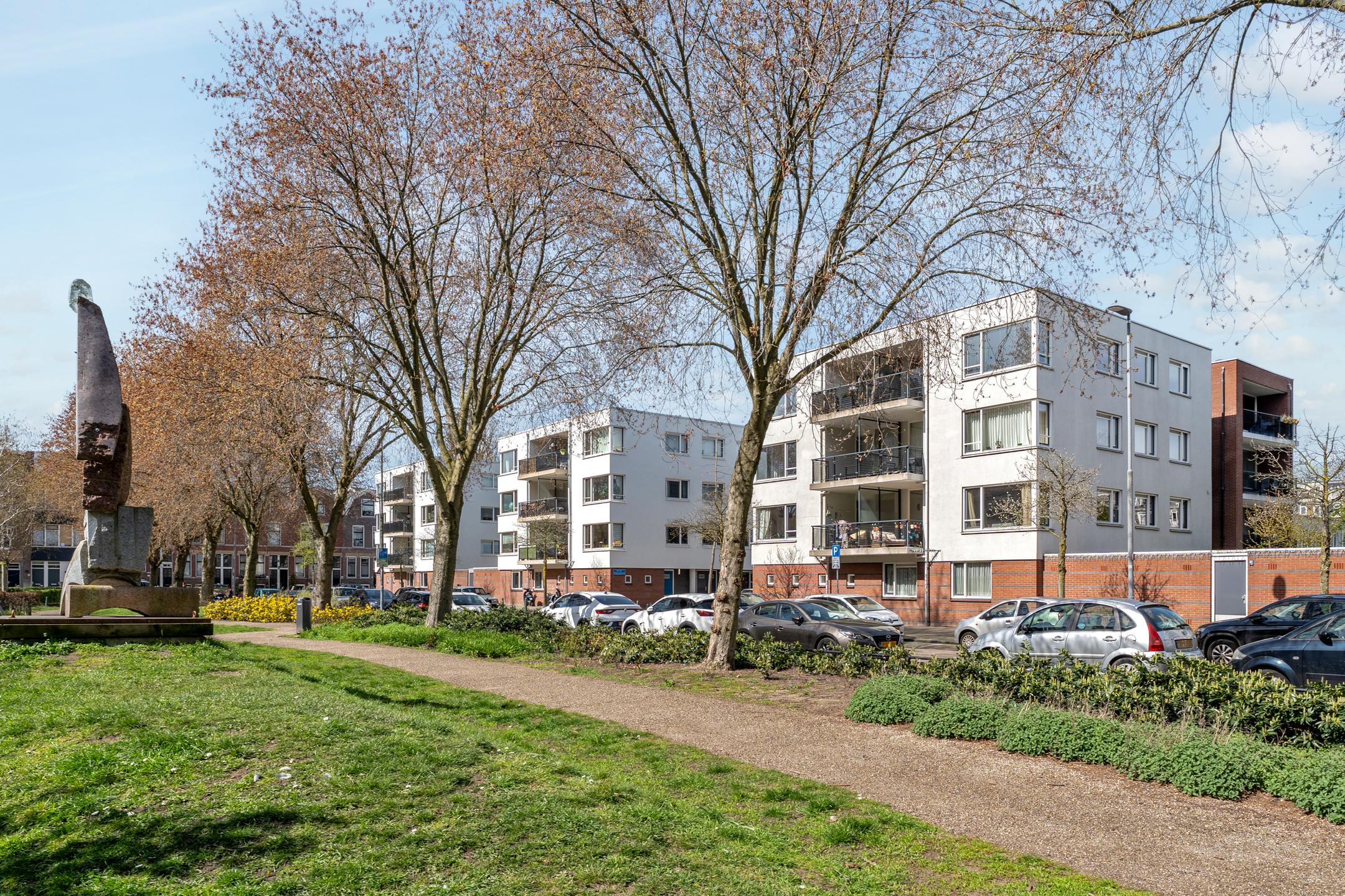 doctor Hekmanstraat 82 in Rotterdam