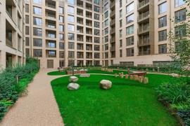 Flat Gasholder Place in Greater London