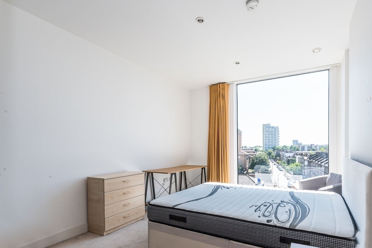 Flat Belmore Street in Greater London