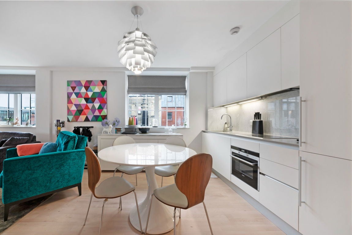Flat Marshall Street in City of Westminster