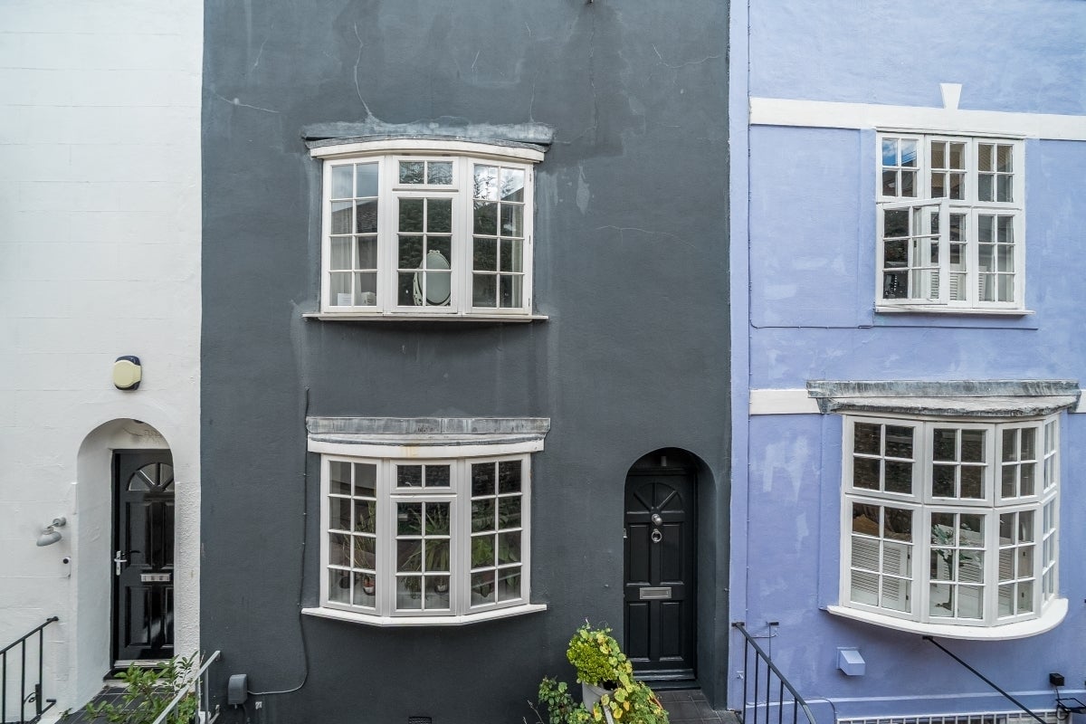 House Blenheim Place in Brighton