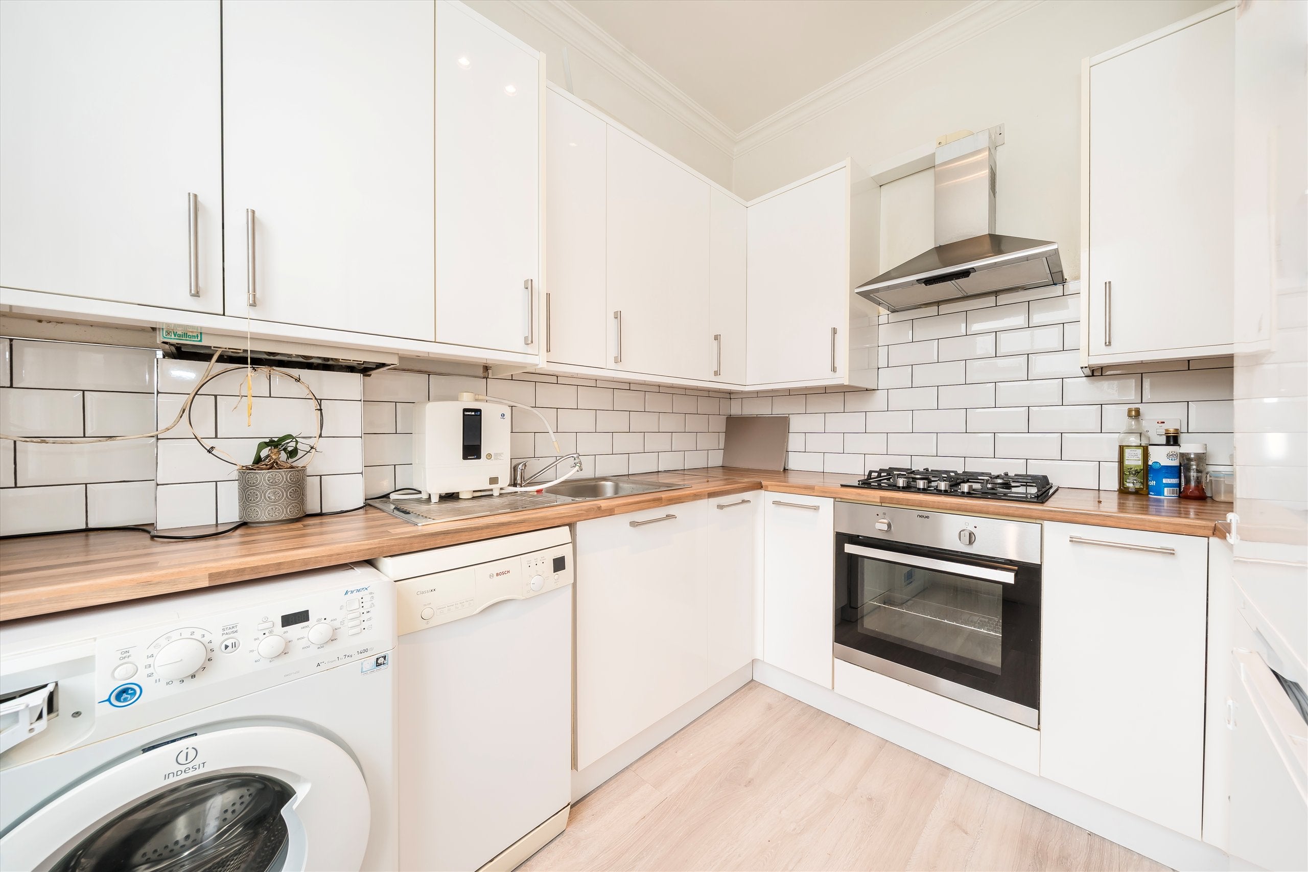Flat Elsham Road in Greater London
