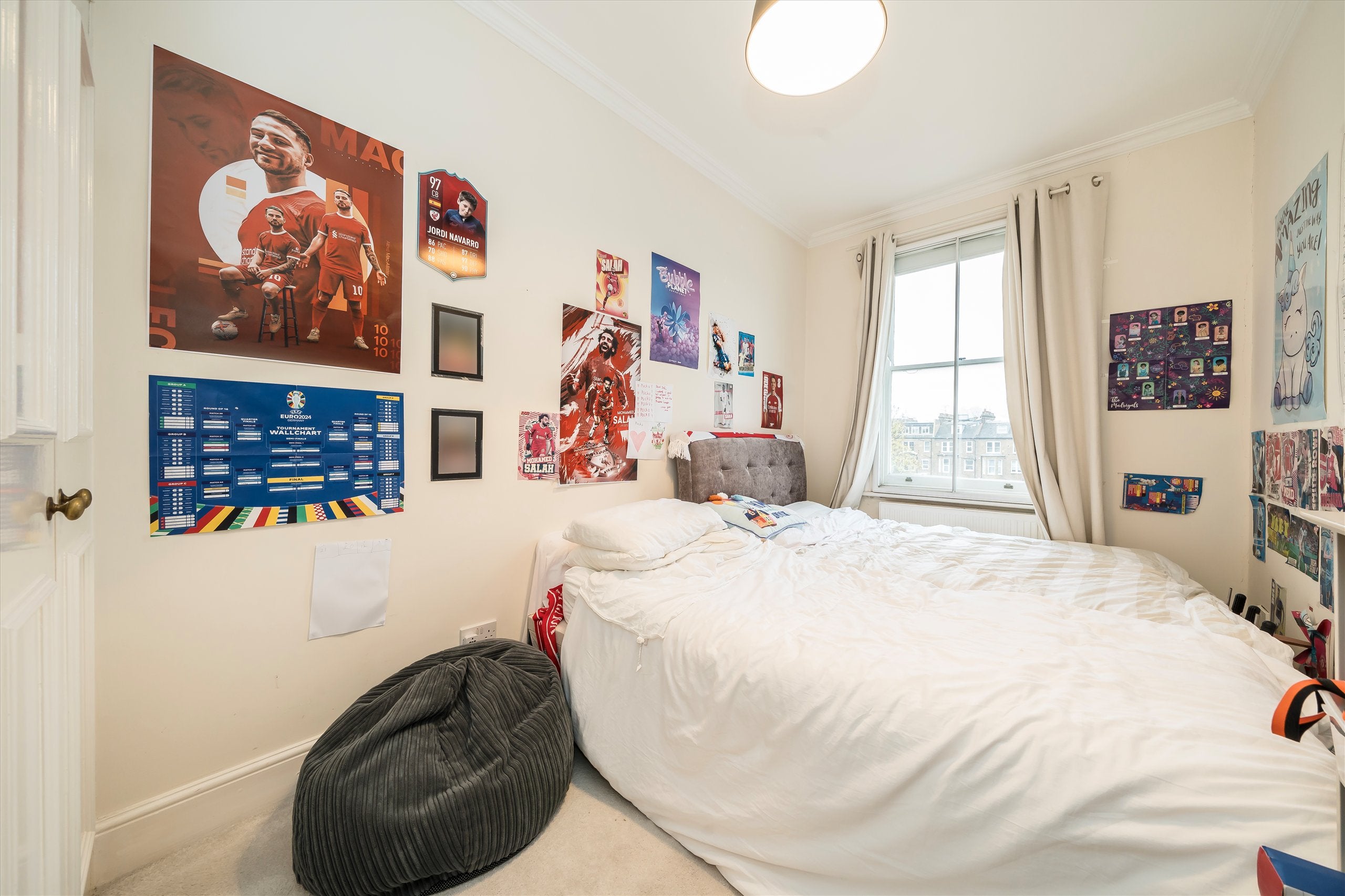 Flat Elsham Road in Greater London