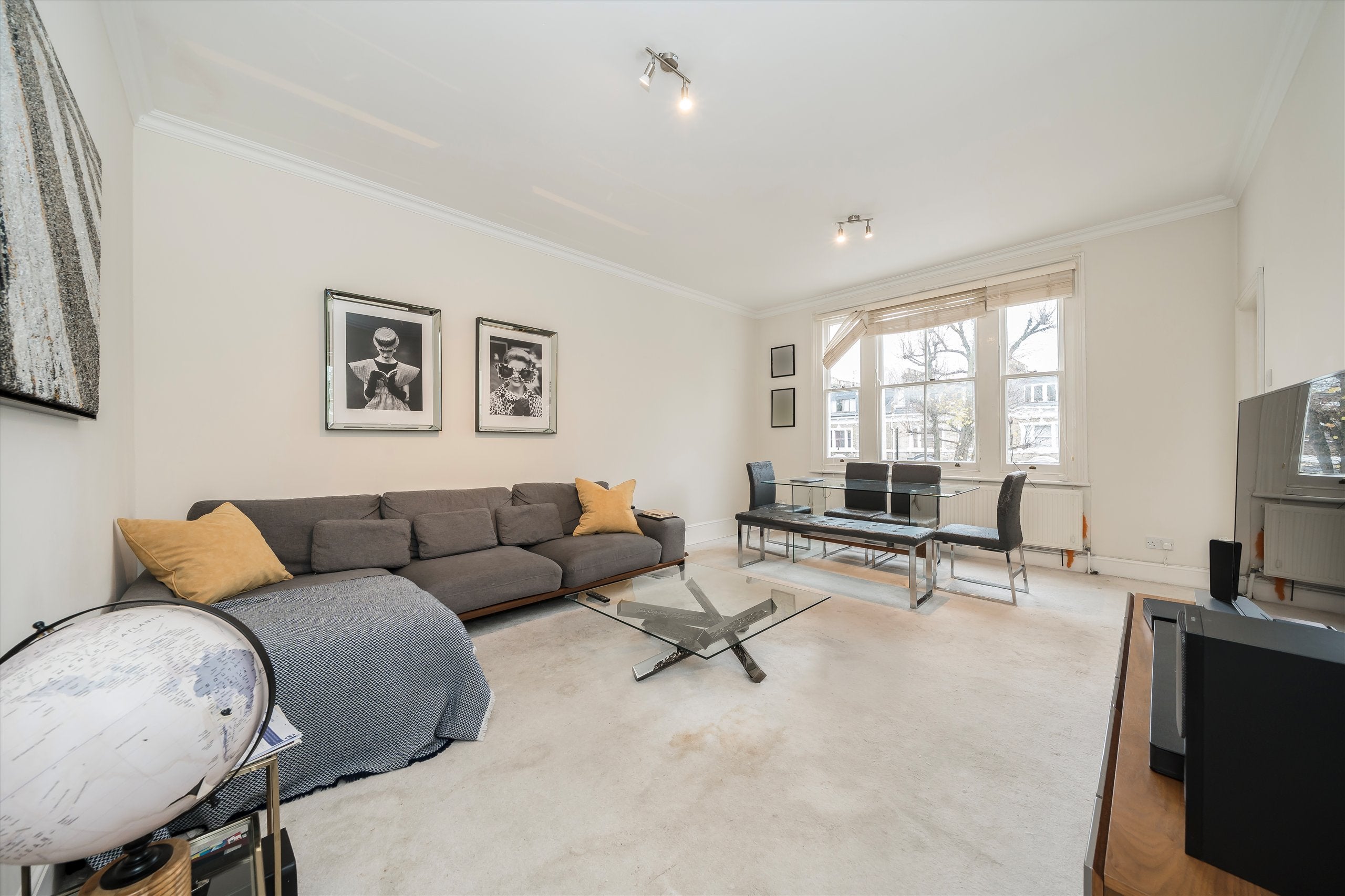 Flat Elsham Road in Greater London