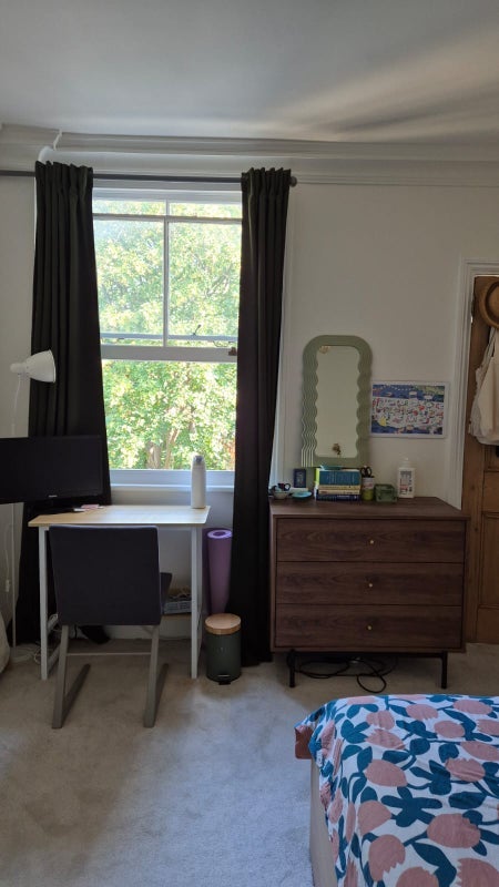 Room King Edward's Road in Greater London