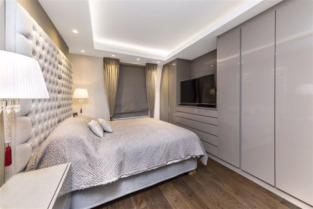 Flat Bryanston Square in City of Westminster