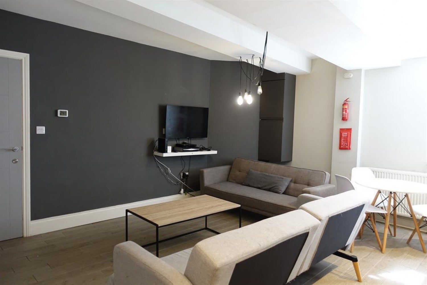 Room Borough Road in Middlesbrough