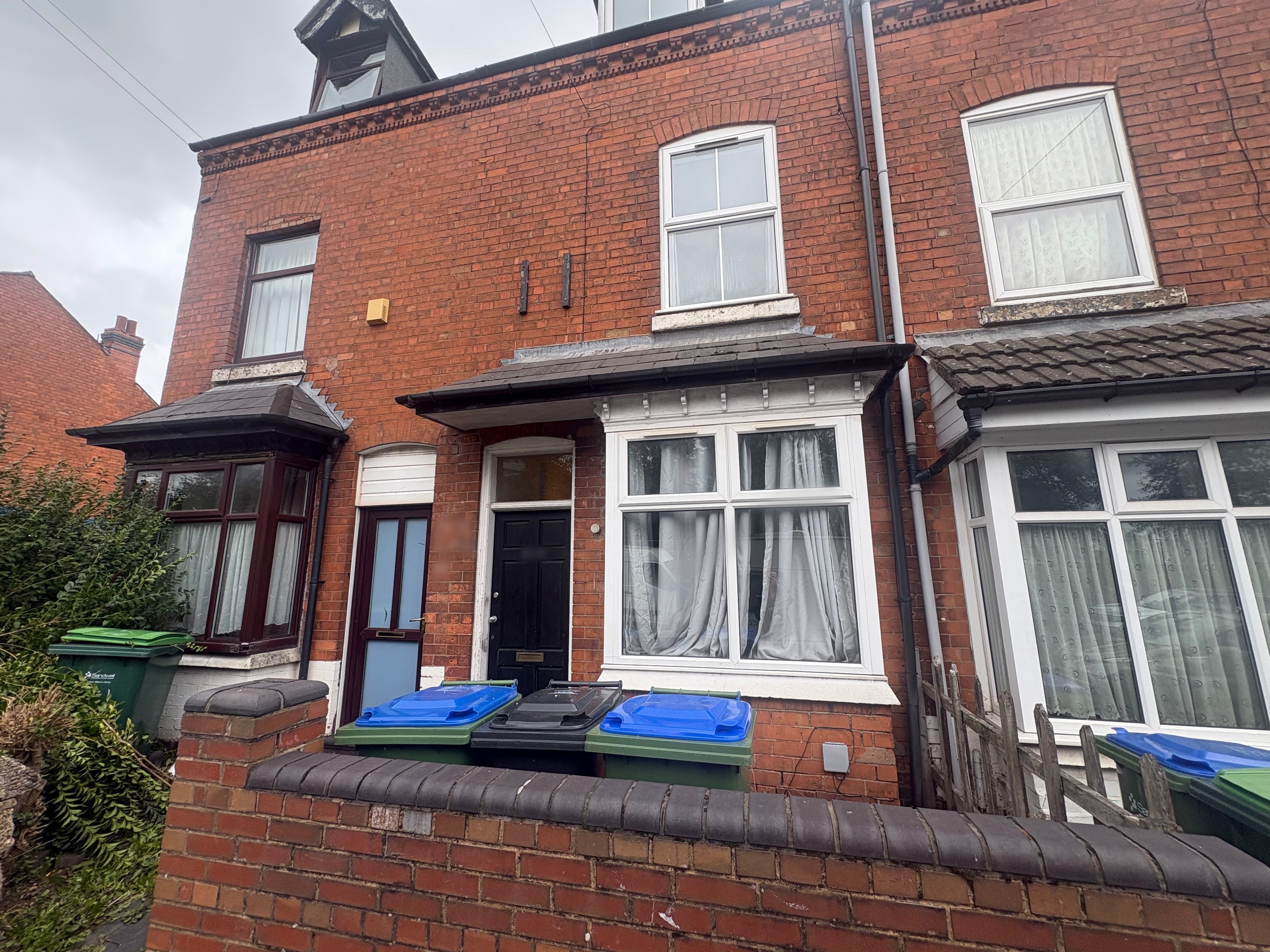 House Montague Road in Sandwell
