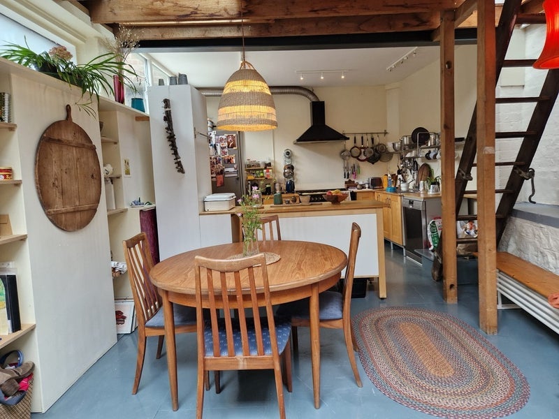 Flat Roseneath Place in City of Edinburgh