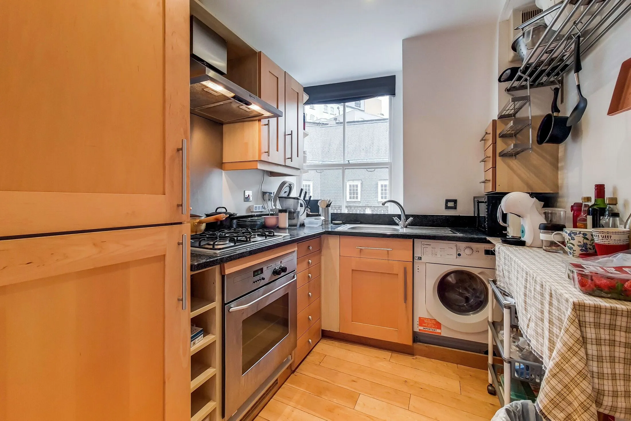Flat Whitehall in City of Westminster