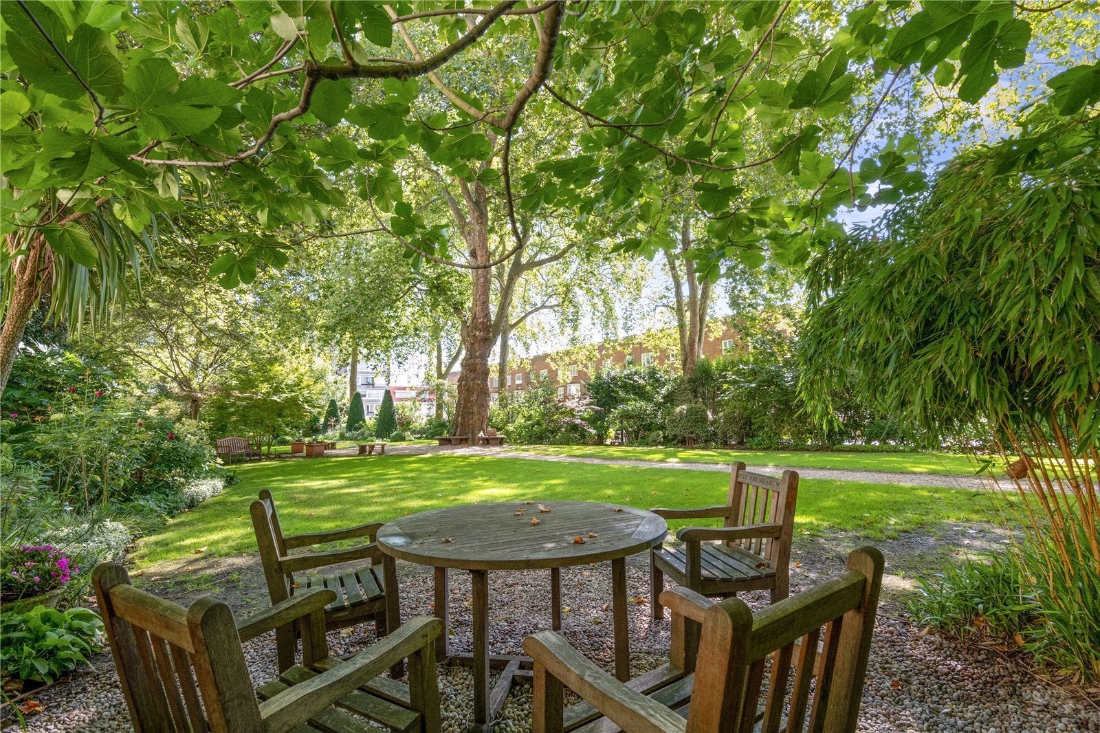 Flat Hyde Park Square in City of Westminster