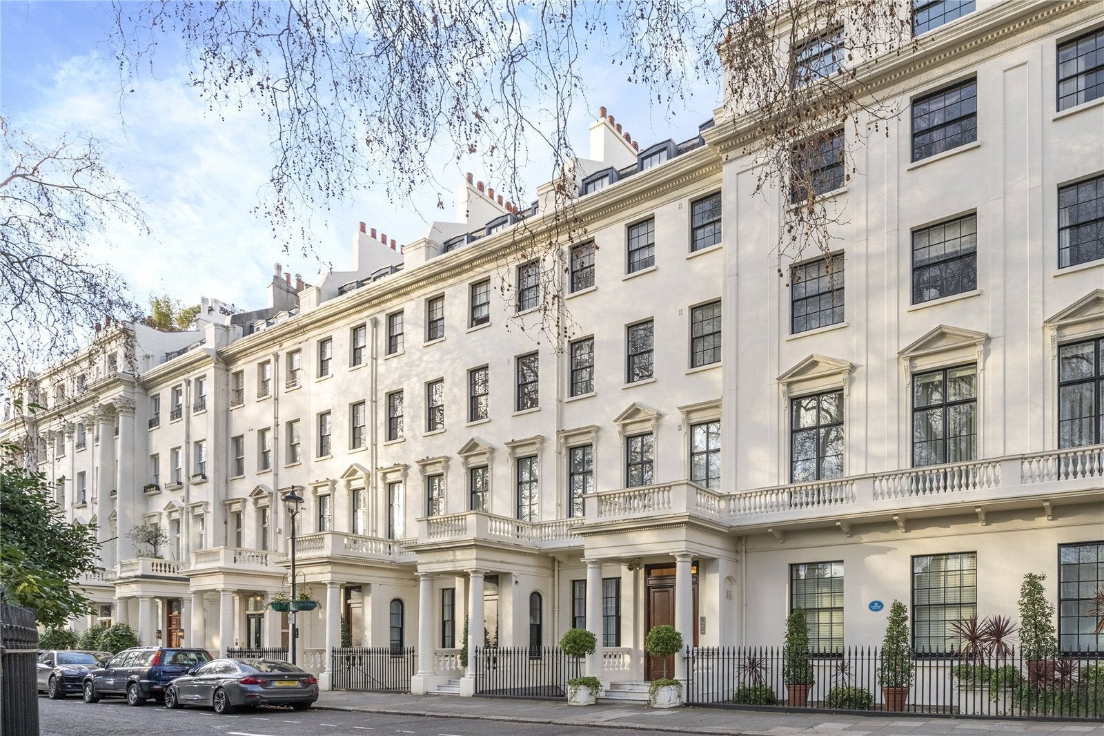 Flat Hyde Park Square in City of Westminster