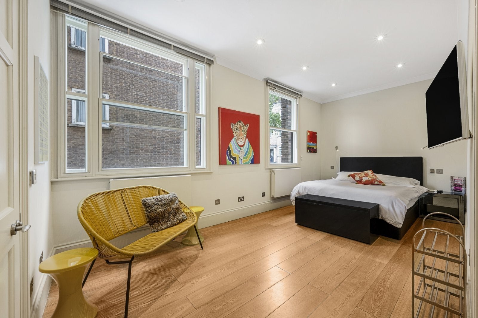 Flat Hyde Park Square in City of Westminster