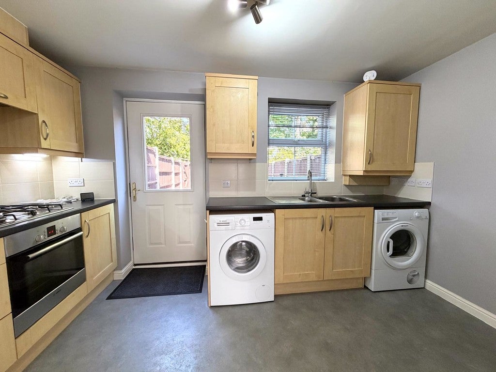 House Drovers Close in East Staffordshire