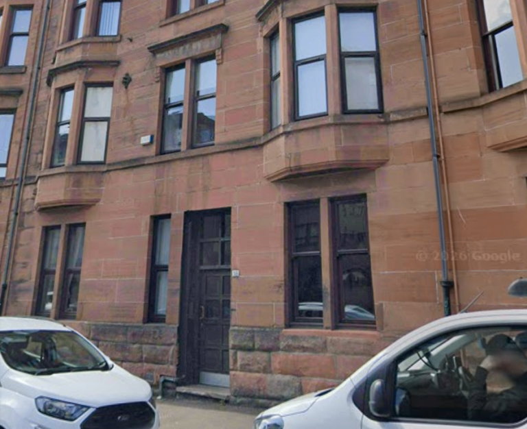Flat Dumbarton Road in Glasgow