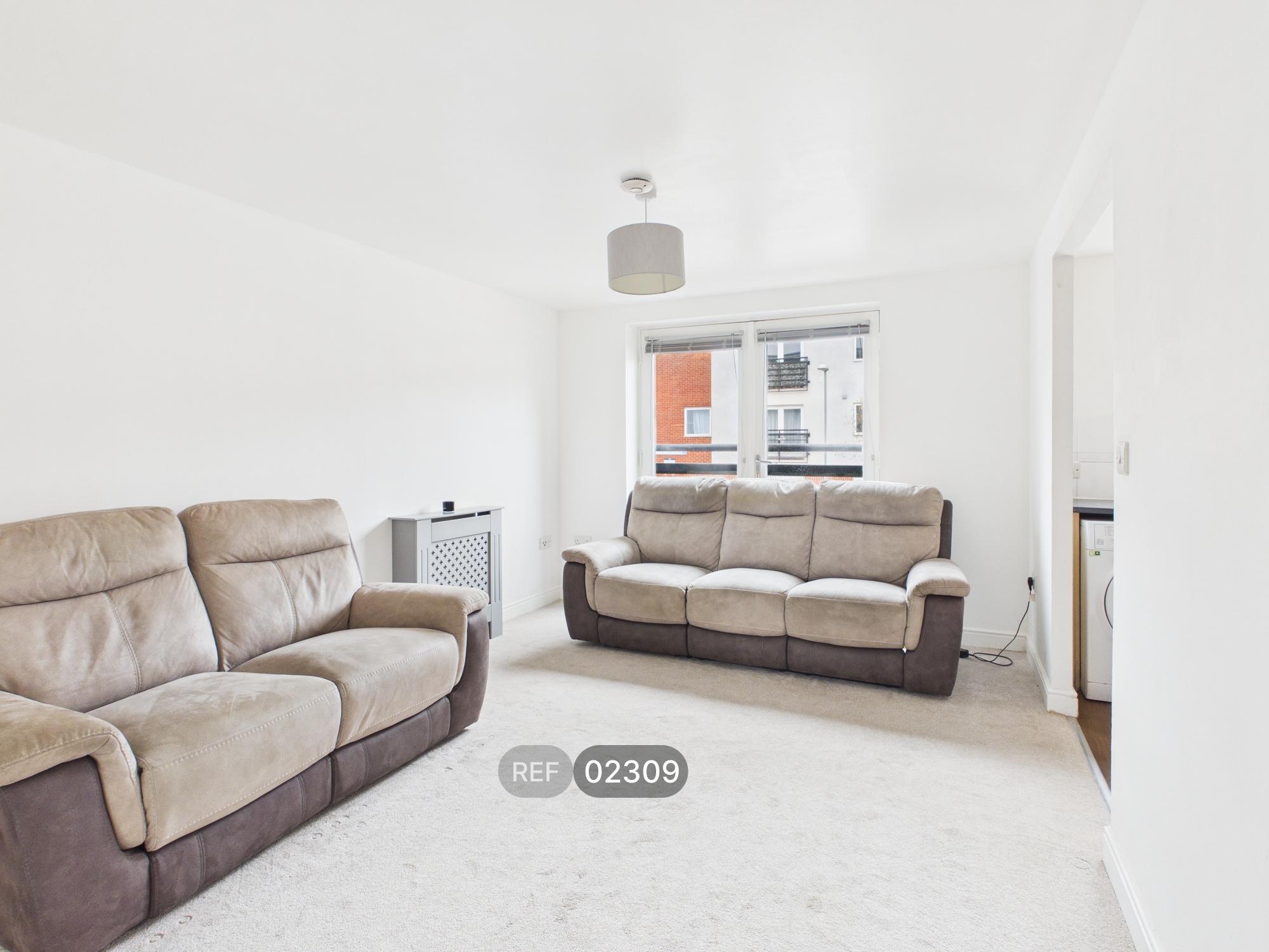 Flat Siloam Place in Ipswich