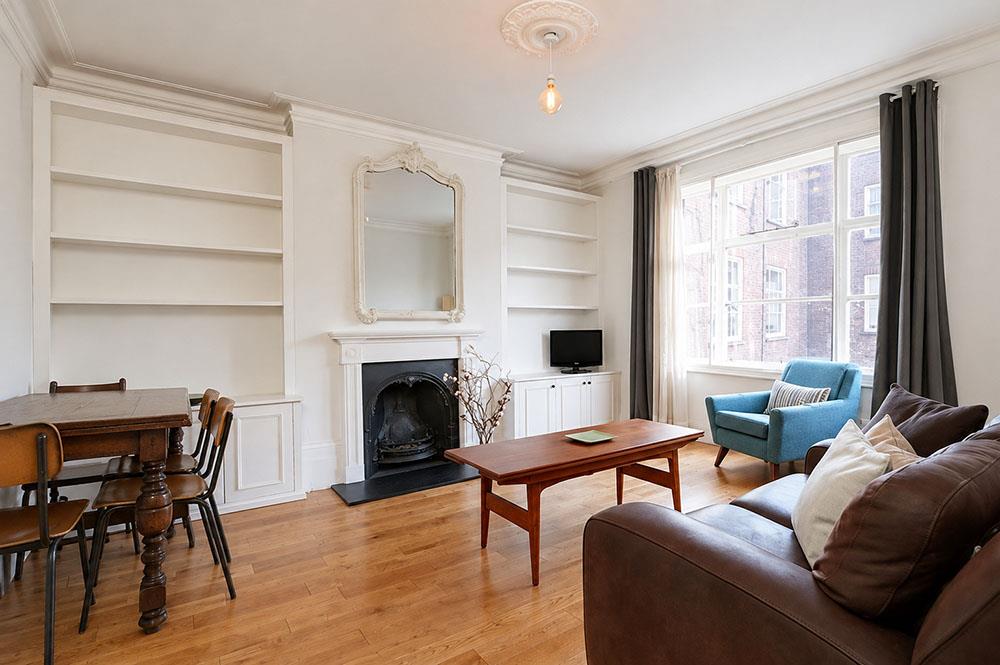 Flat Hertford Street in City of Westminster