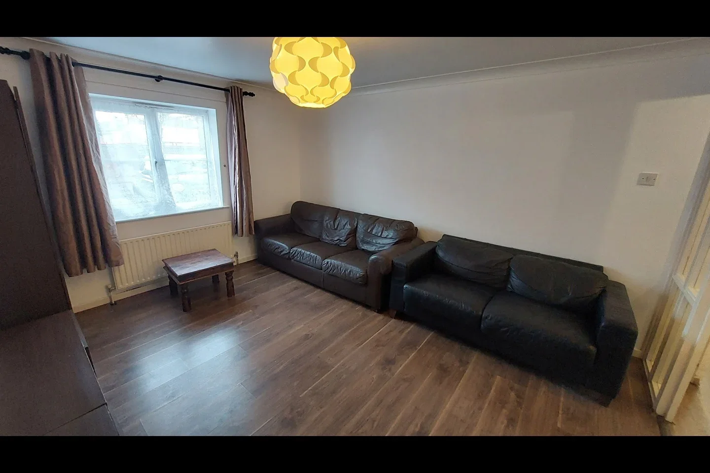 Flat Lowden Road in Greater London