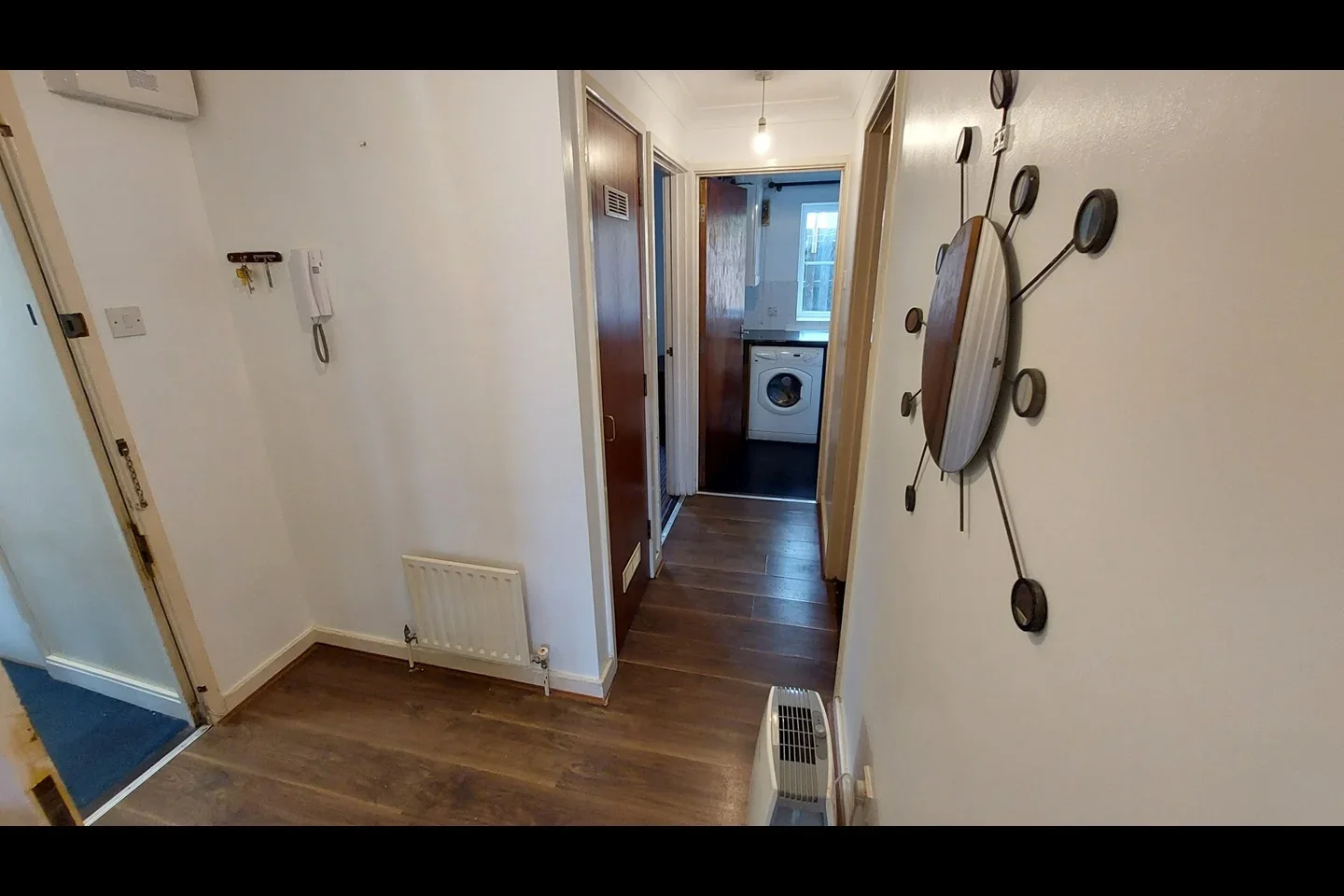 Flat Lowden Road in Greater London