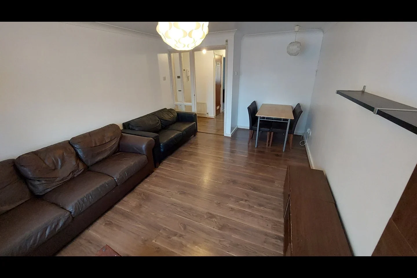 Flat Lowden Road in Greater London