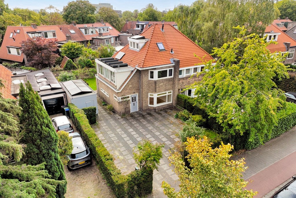 Huis Johannes Geradtsweg 27 in Hilversum