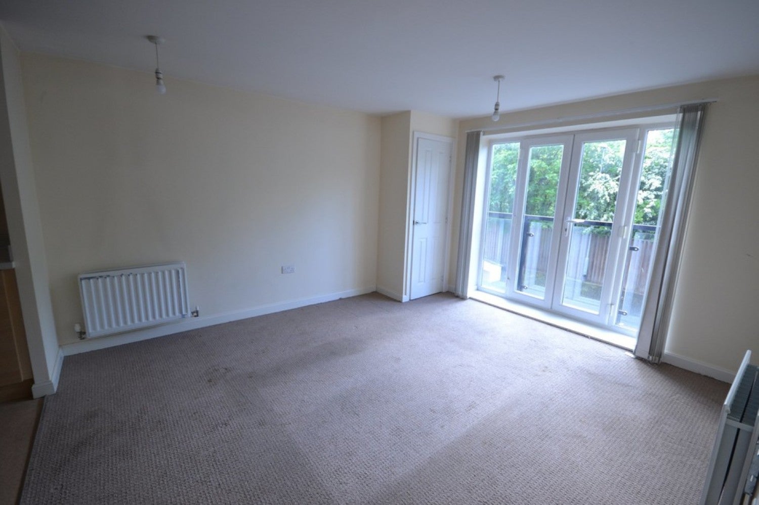 Flat Onyx Crescent in Leicester