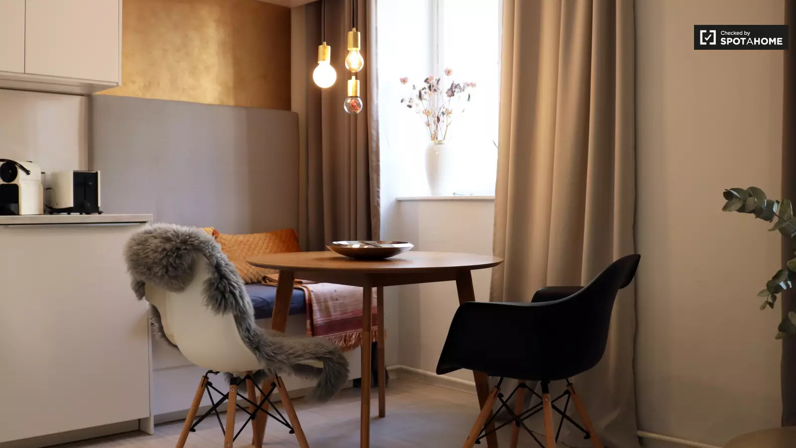 Wohnung Wundtstraße in Berlin