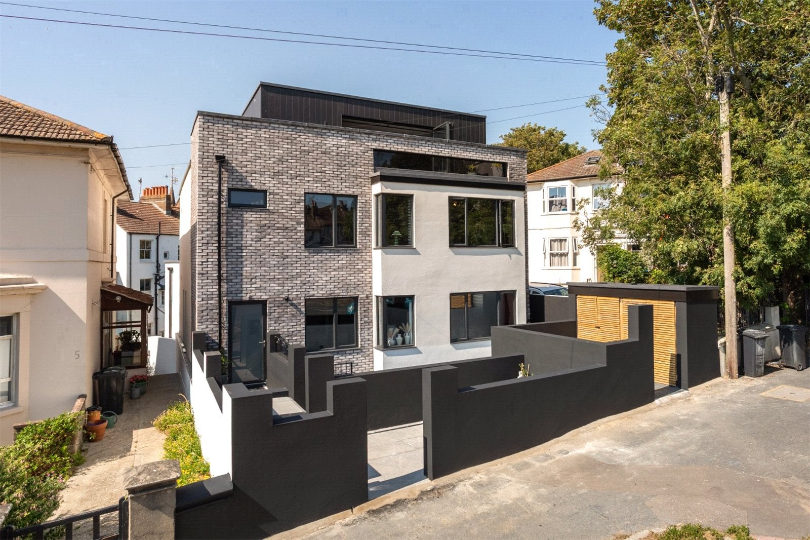 Flat Wellington Road in Brighton