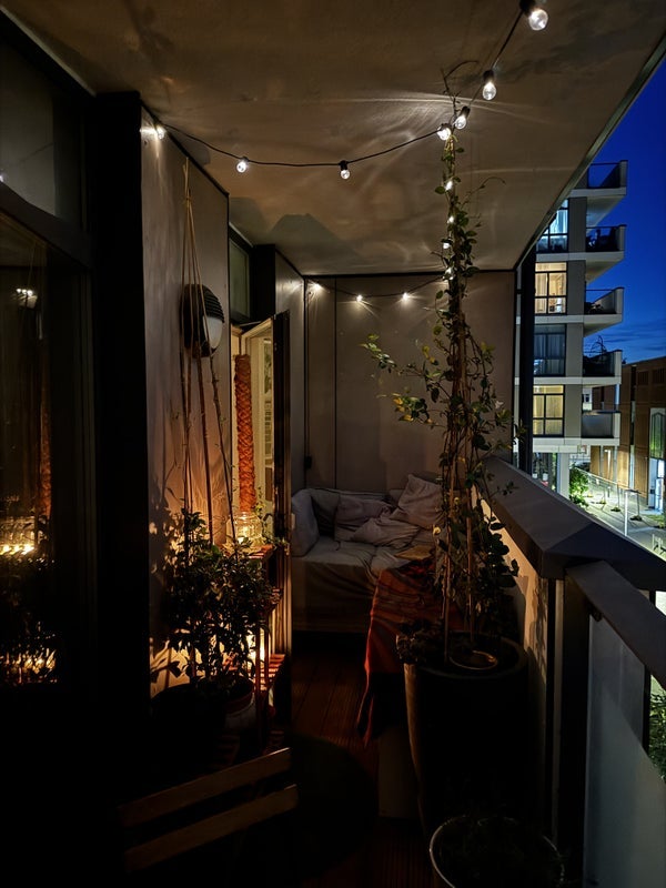Room Pomfret Place in Greater London
