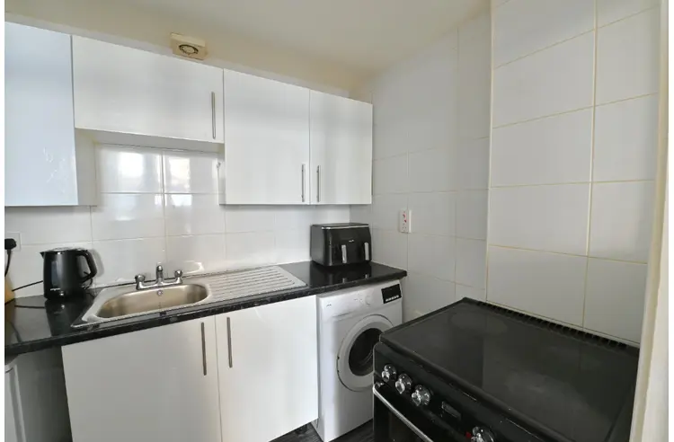 Flat Gorgie Road in City of Edinburgh