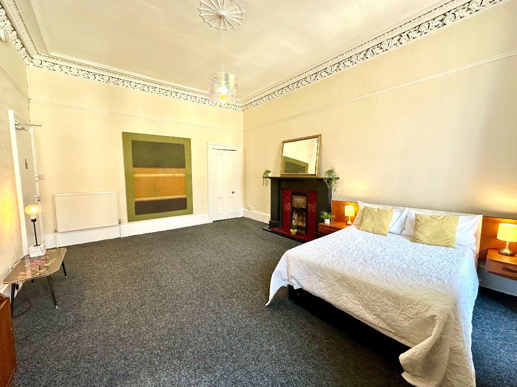 Room West Princes Street in Glasgow