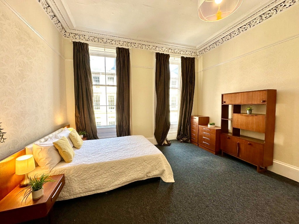 Room West Princes Street in Glasgow