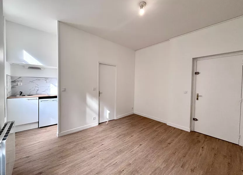 Flat Rue Victor Hugo in Poitiers