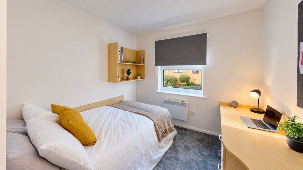 Room Leadmill Road in Sheffield