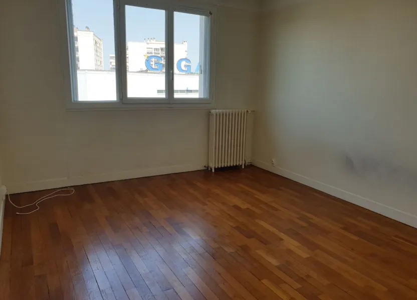 Appartement Avenue du 13e Dragons à Melun