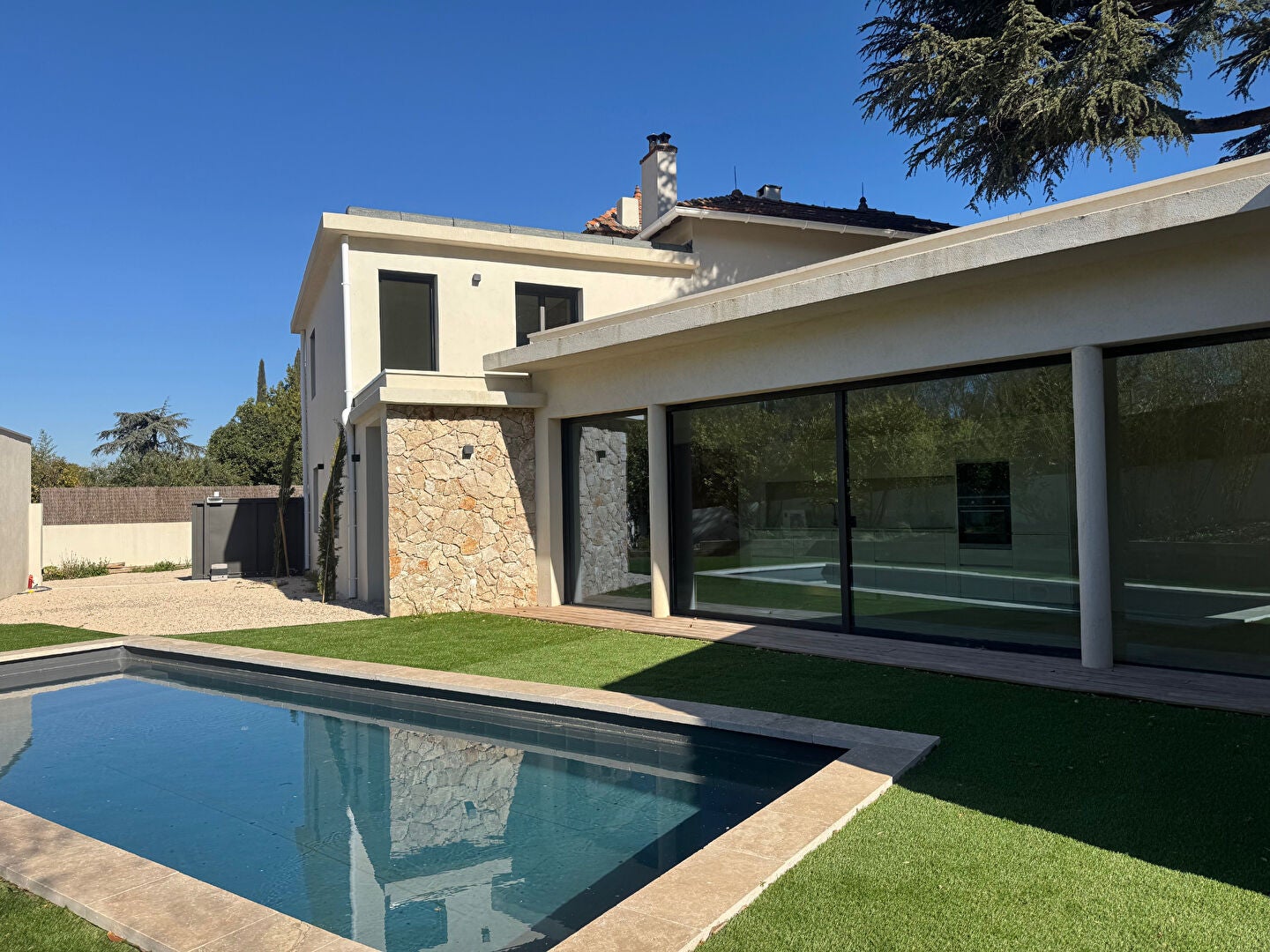 House Avenue des Libérateurs in Aix-en-Provence