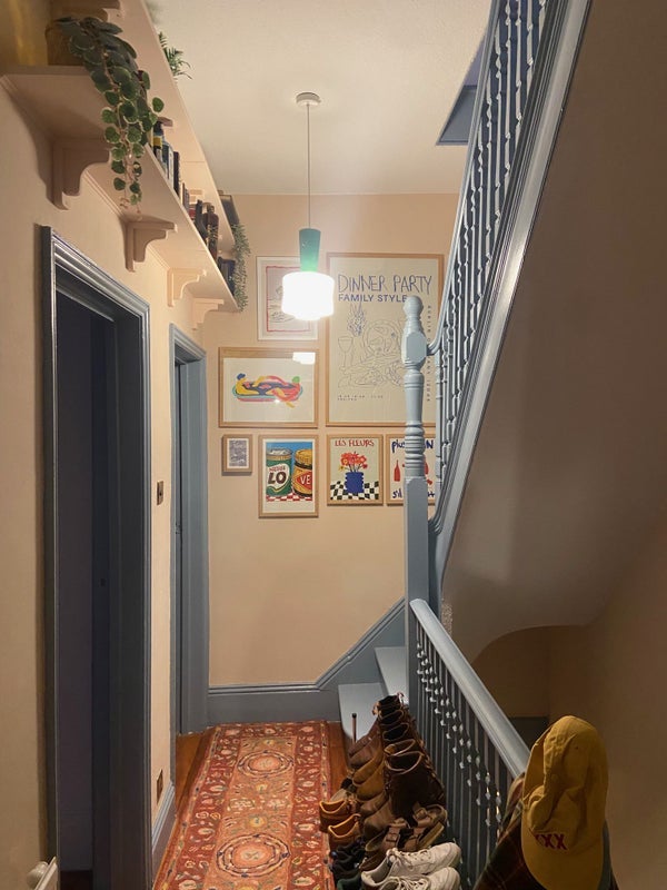 Room Hailsham Avenue in Greater London