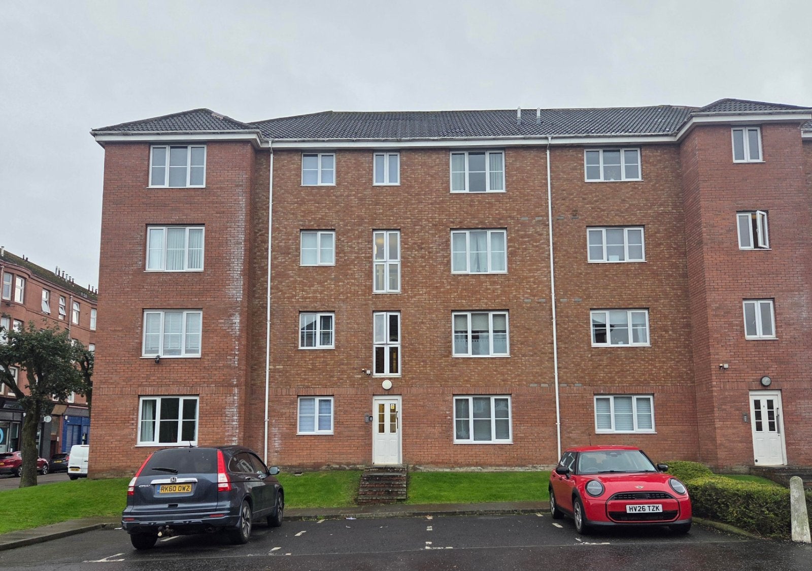 Flat Tullis Gardens in Glasgow